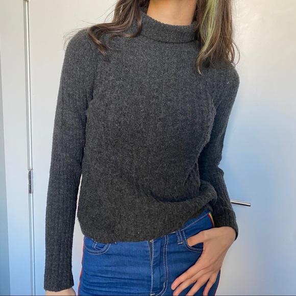 Charcoal grey knit sweater - Picture 1 of 3